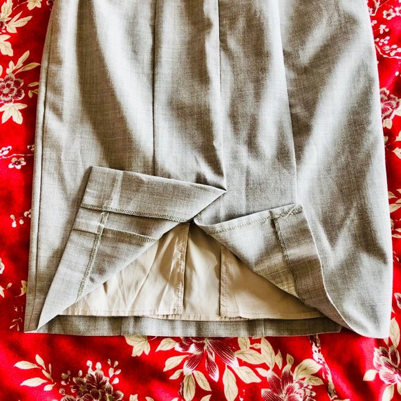 Beautiful Le Château Made-in-Canada Cowl Neck Midi Lined Pencil Dress XXS - Picture 13 of 16